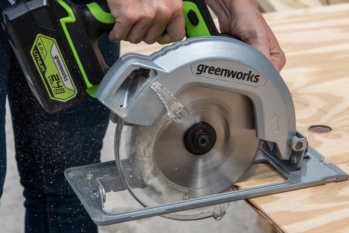 A Beginner’s Guide to Using an Electric Saw