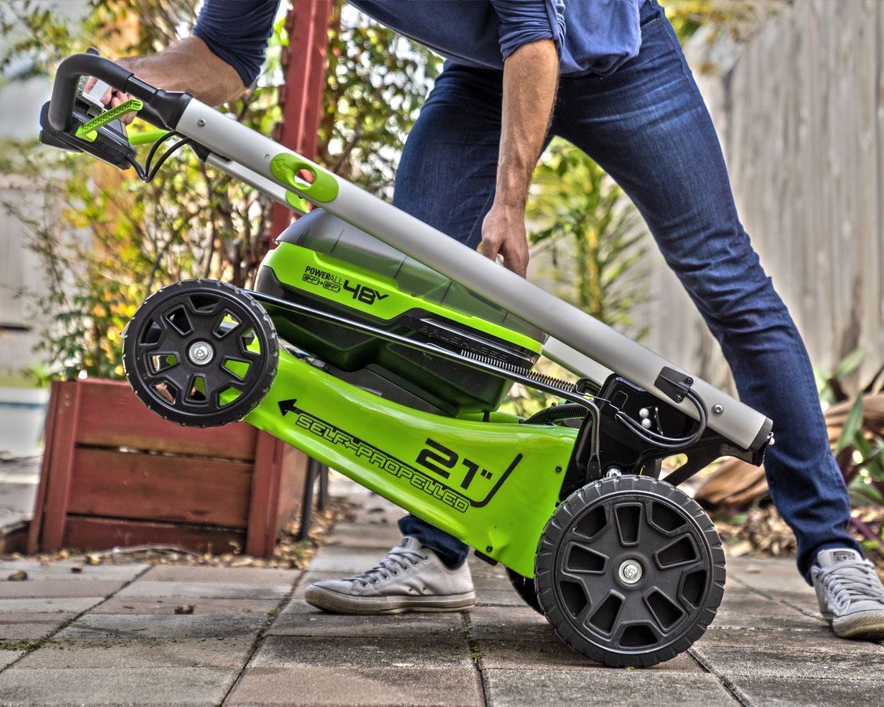 48V (24V x 2) 21" Cordless Battery Self-Propelled Lawn Mower w/ (4) 4.0Ah USB Batteries & (2) Dual Port Chargers, LM2102S